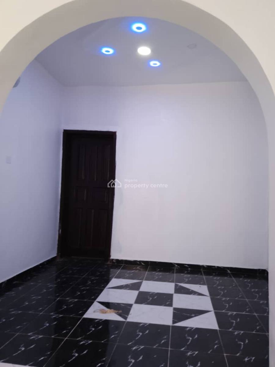 2 Bedroom, Governor Road, Ikotun, Lagos, Flat / Apartment for Rent