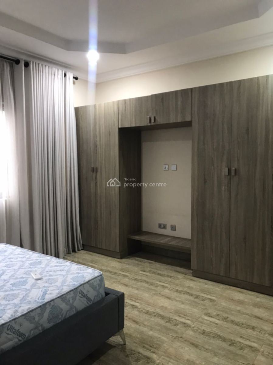 Luxuriously Finished & Fully Furnished 2 Bedrooms Flat with a Bq, Guzape Main, Guzape District, Abuja, Flat / Apartment for Rent