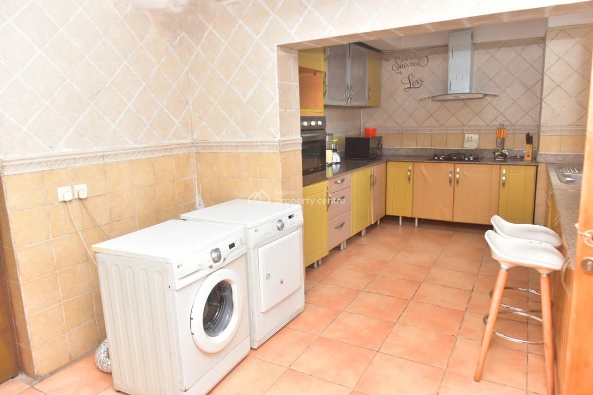Furnished 3 Bedrooms with Bq, Ikoyi, Lagos, Flat / Apartment for Rent