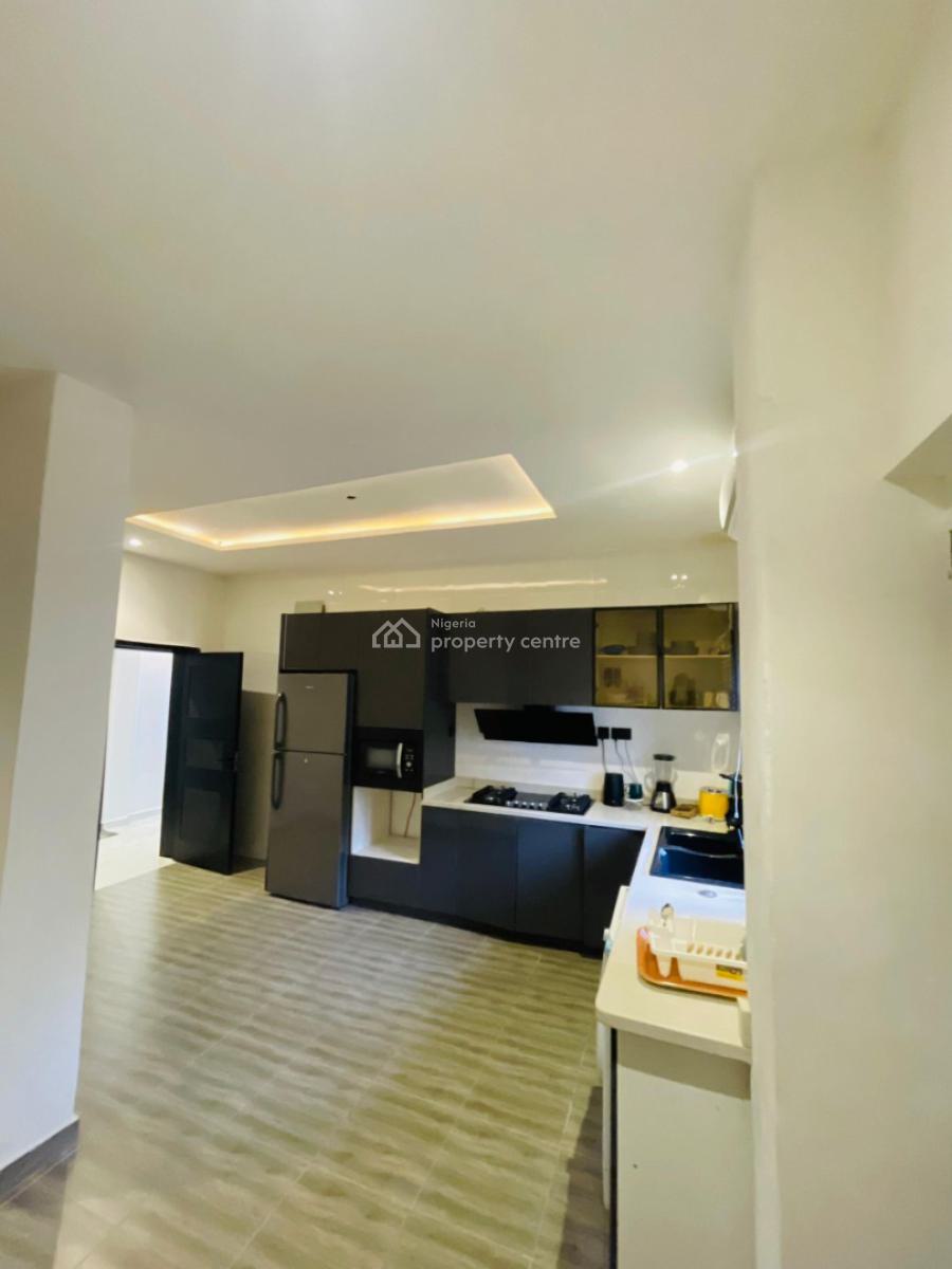 2 Bedroom Serviced Apartment, Lekki Phase 1, Lekki, Lagos, Flat / Apartment Short Let