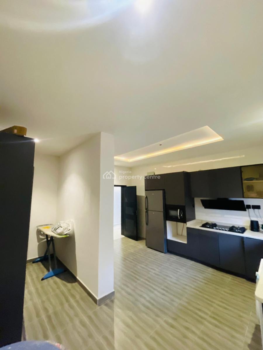 2 Bedroom Serviced Apartment, Lekki Phase 1, Lekki, Lagos, Flat / Apartment Short Let