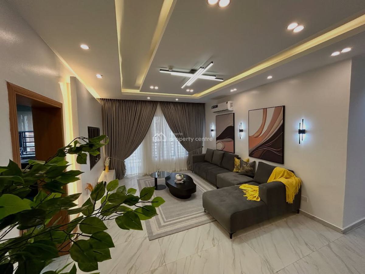 3 Bedroom Luxurious Apartment in a Prestigious Neighborhood, Banana Island Road, Ikoyi, Lagos, Flat / Apartment Short Let