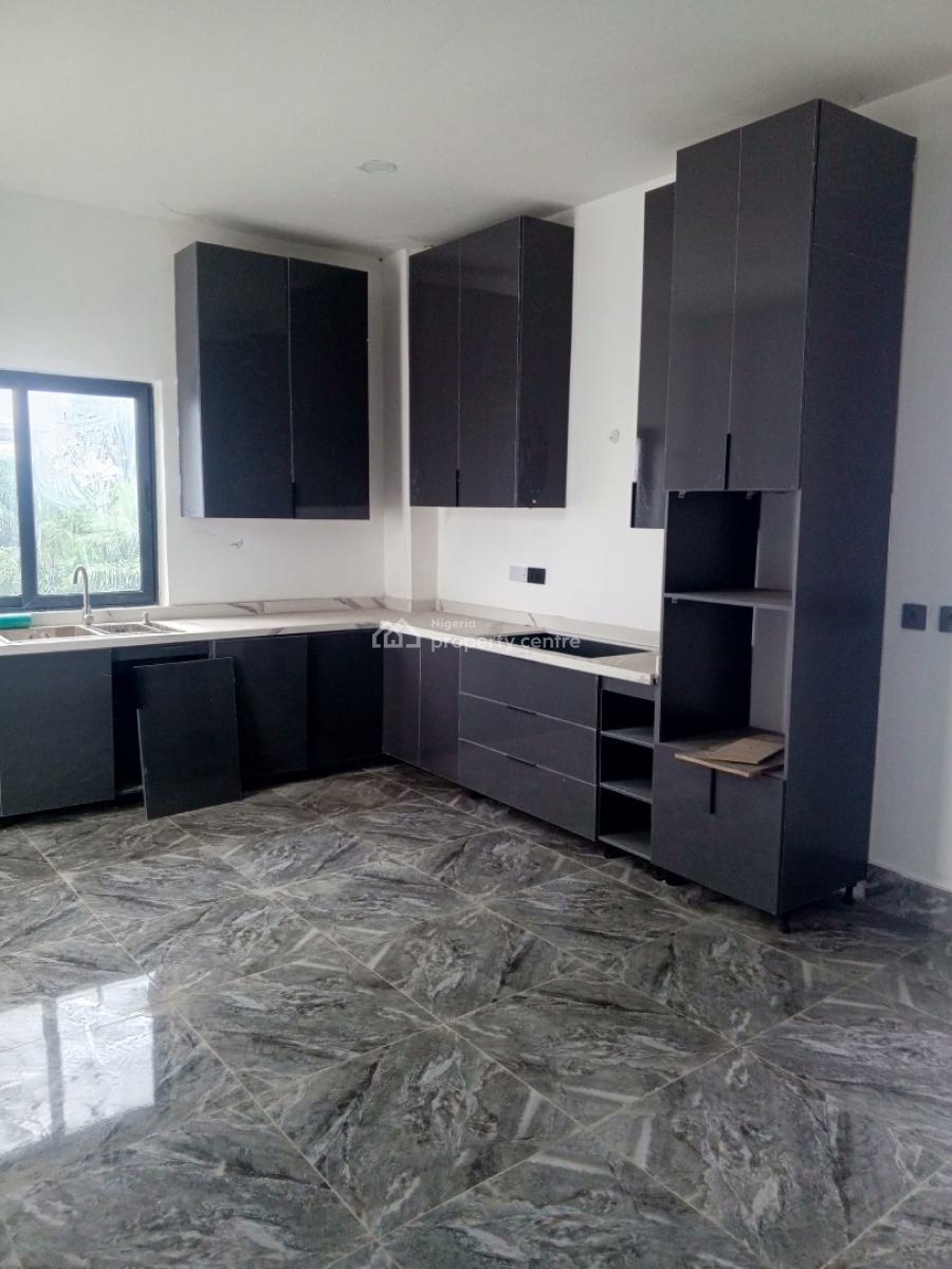 Exquisite & Spacious 3 Bedroom Maisonaitte with Bq, Old Ikoyi, Ikoyi, Lagos, Flat / Apartment for Rent