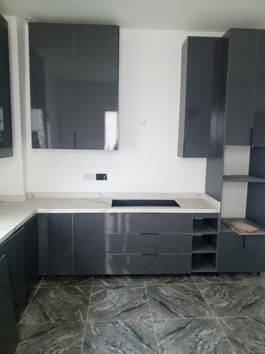 Exquisite & Spacious 3 Bedroom Maisonaitte with Bq, Old Ikoyi, Ikoyi, Lagos, Flat / Apartment for Rent