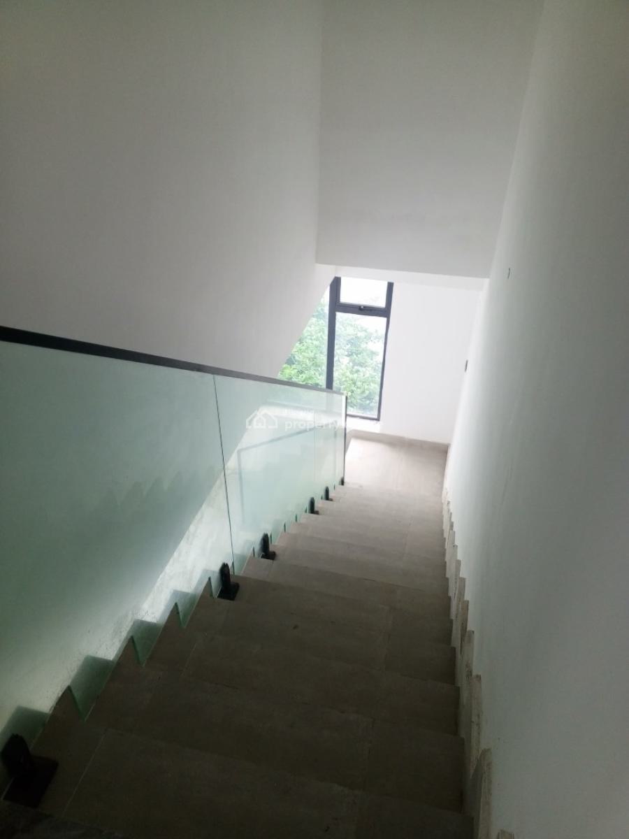 Exquisite & Spacious 3 Bedroom Maisonaitte with Bq, Old Ikoyi, Ikoyi, Lagos, Flat / Apartment for Rent
