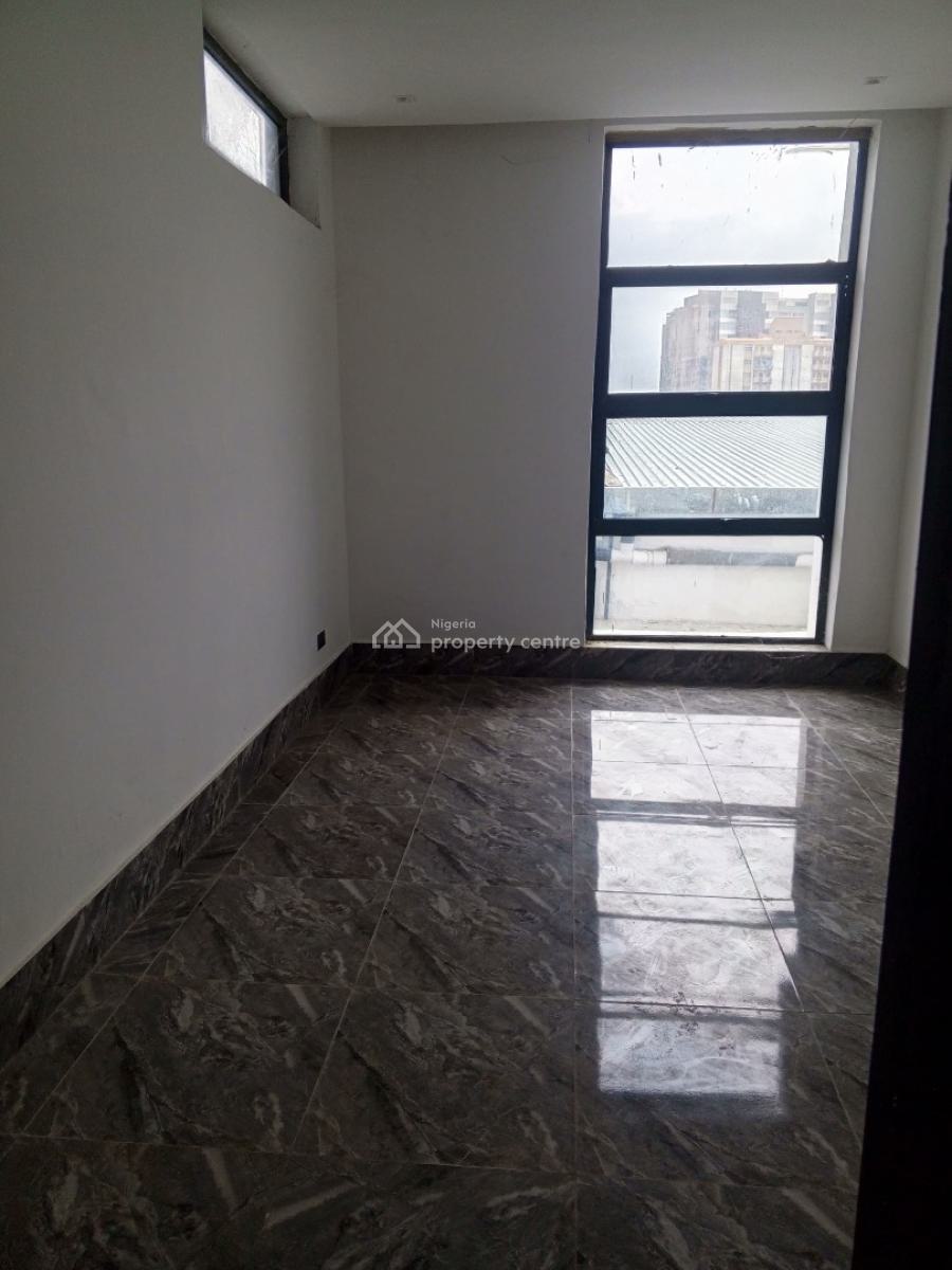 Exquisite & Spacious 3 Bedroom Maisonaitte with Bq, Old Ikoyi, Ikoyi, Lagos, Flat / Apartment for Rent