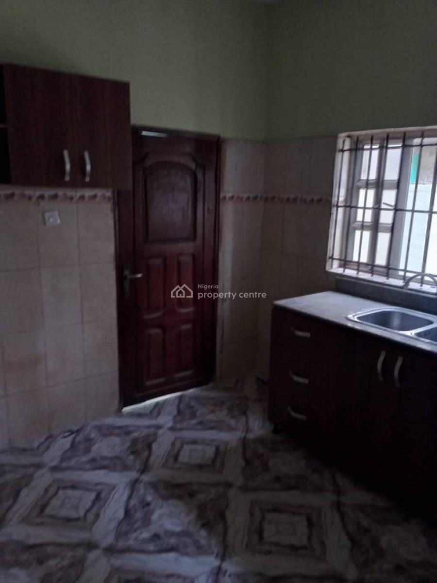 4 Bedroom Flat Apartment @ Magodo Phase 1 Gra., Magodo Phase 1, Gra Phase 1, Magodo, Lagos, Flat / Apartment for Rent