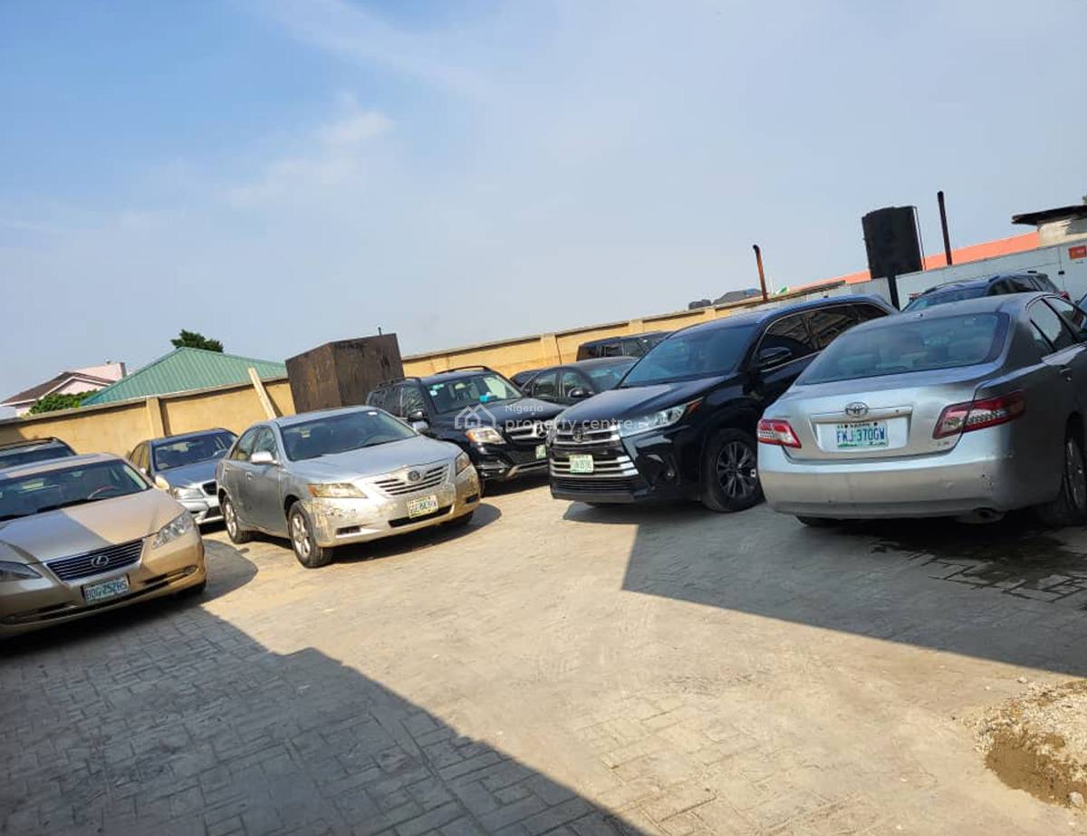 5 Storey Commercial Building with Penthouse, Herbert Macaulay Way, Yaba, Lagos, Plaza / Complex / Mall for Sale