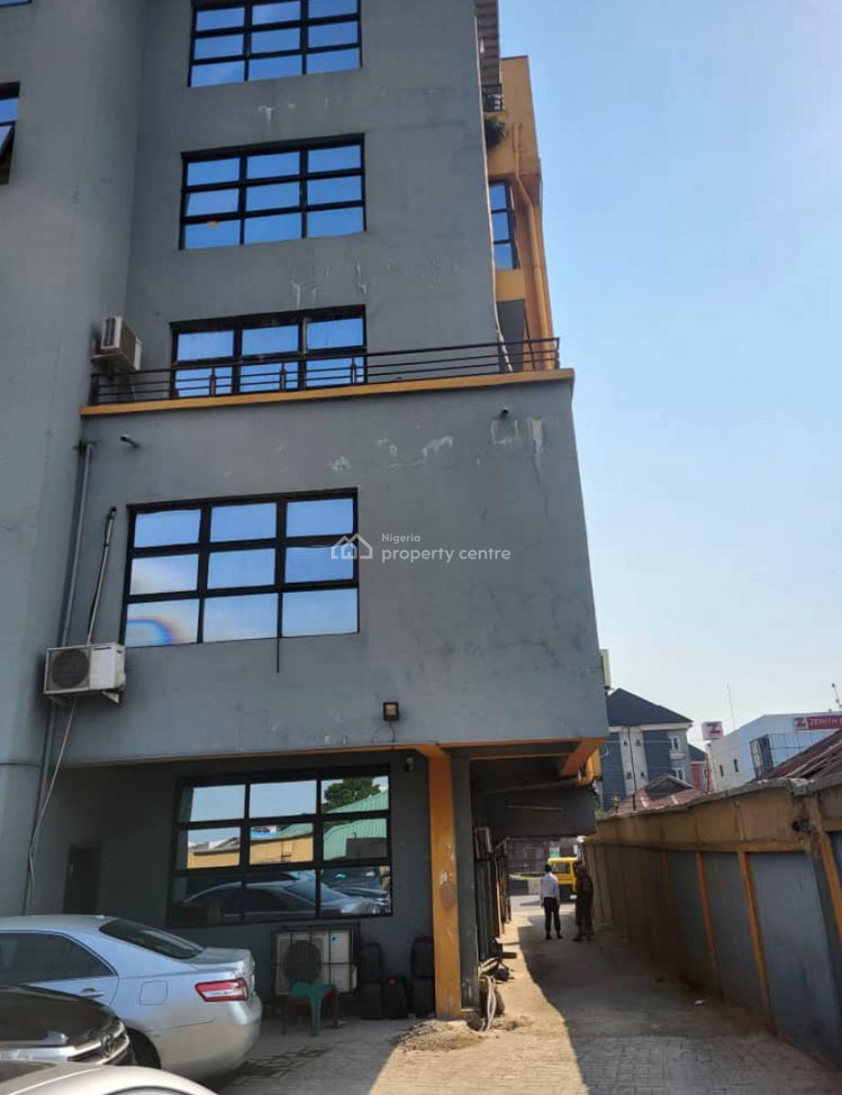 5 Storey Commercial Building with Penthouse, Herbert Macaulay Way, Yaba, Lagos, Plaza / Complex / Mall for Sale