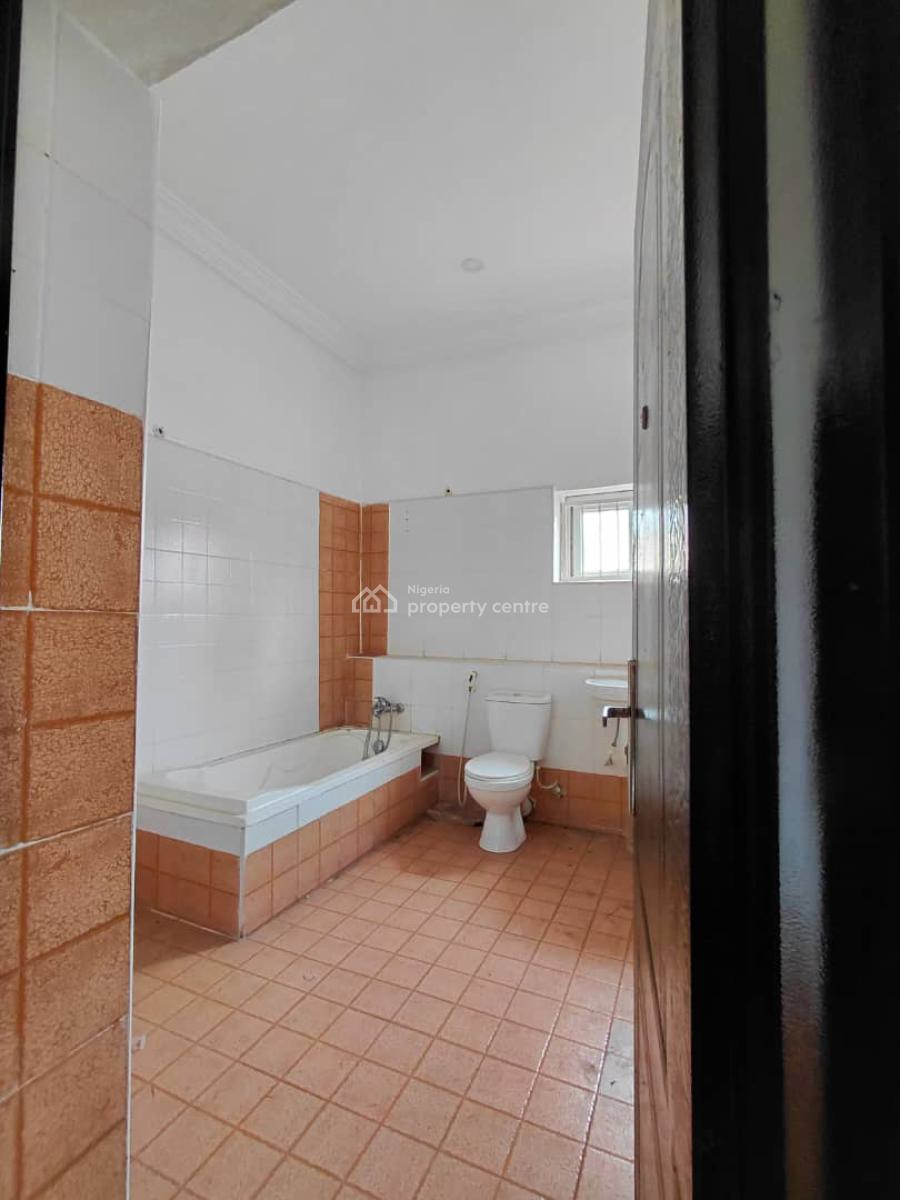 4bedroom with Bq, Lekki Phase 1, Lekki, Lagos, Semi-detached Duplex for Rent
