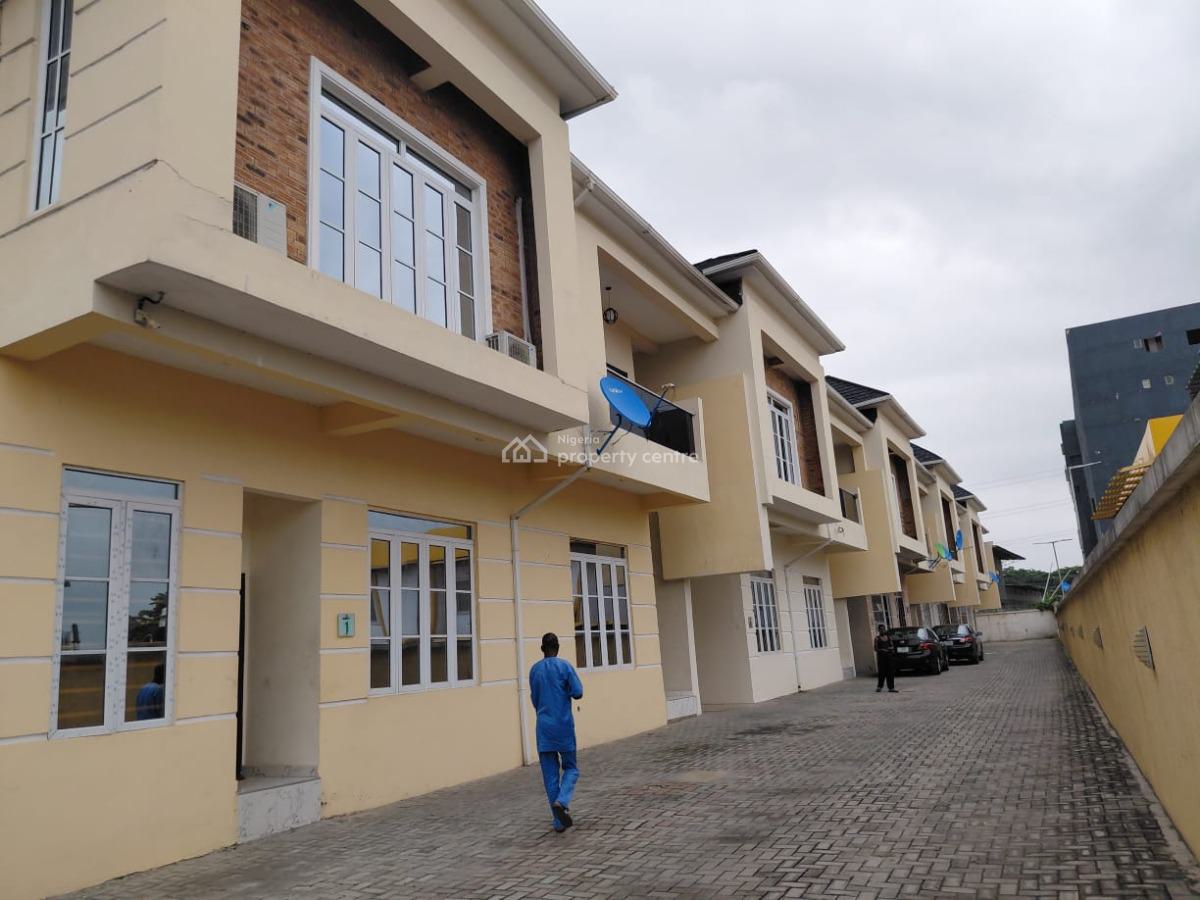 4bedroom Terrace ....oral Estate, Oral Estate, Ikota, Lekki, Lagos, Terraced Duplex for Rent