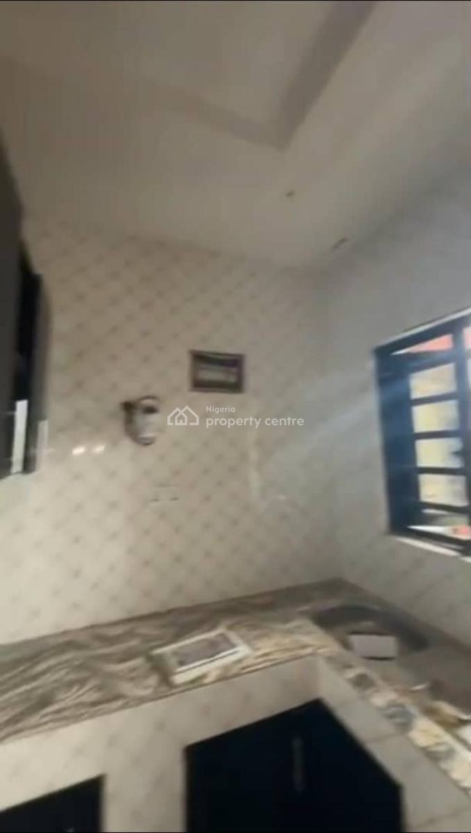 Lovely Sweet Mini Flat, Palmgrove, Ilupeju, Lagos, Mini Flat (room and Parlour) for Rent