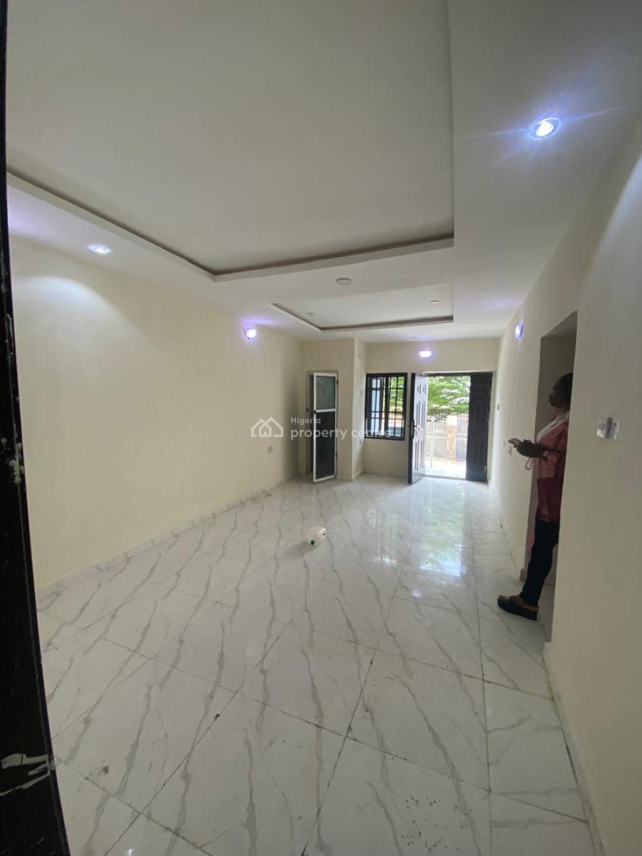 Brand New Self Serviced 3 Bedroom Apartment in Osapa London Lekki, Osapa London Lekki, Osapa, Lekki, Lagos, Flat / Apartment for Rent