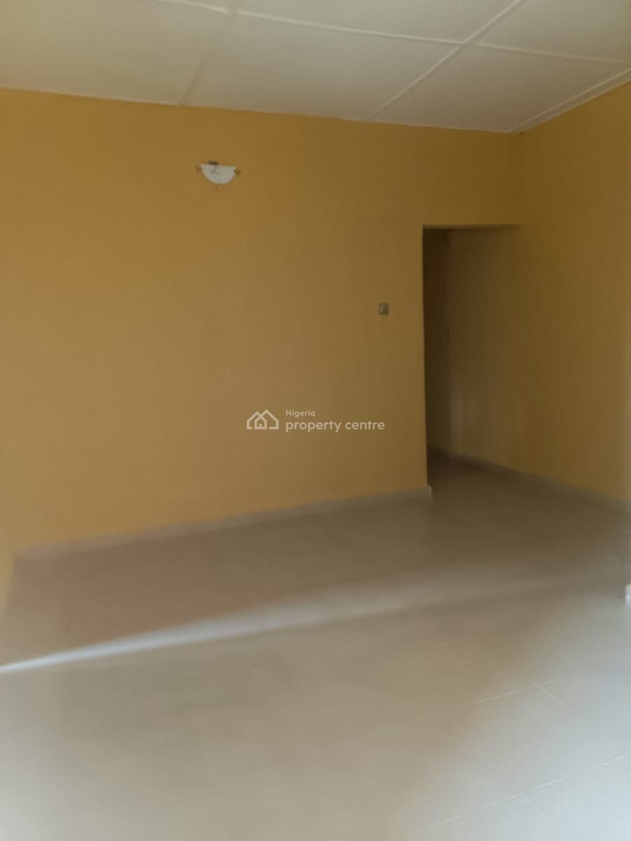 Room and Parlour Self Con, Renecon Road Igbogbo Ikorodu, Igbogbo, Ikorodu, Lagos, House for Rent