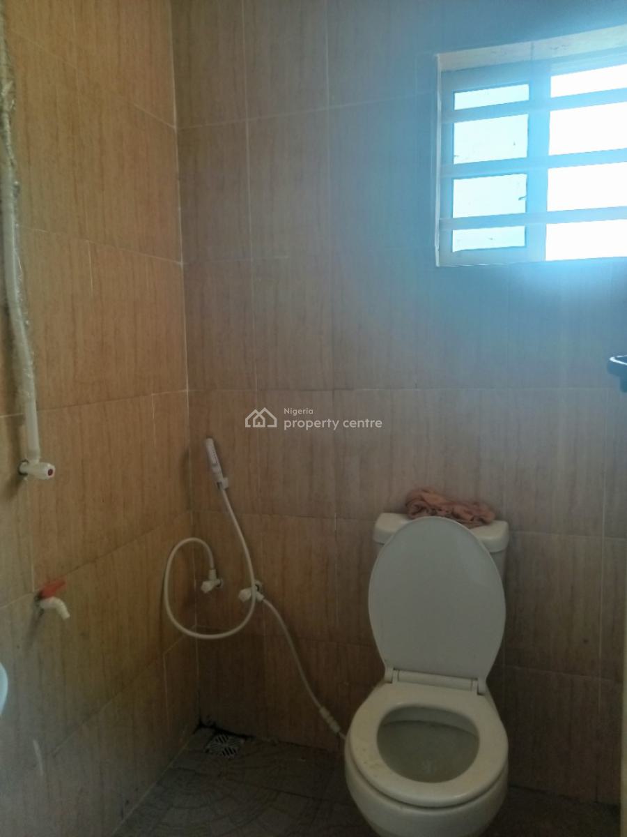 Room and Parlour Self Con, Renecon Road Igbogbo Ikorodu, Igbogbo, Ikorodu, Lagos, House for Rent