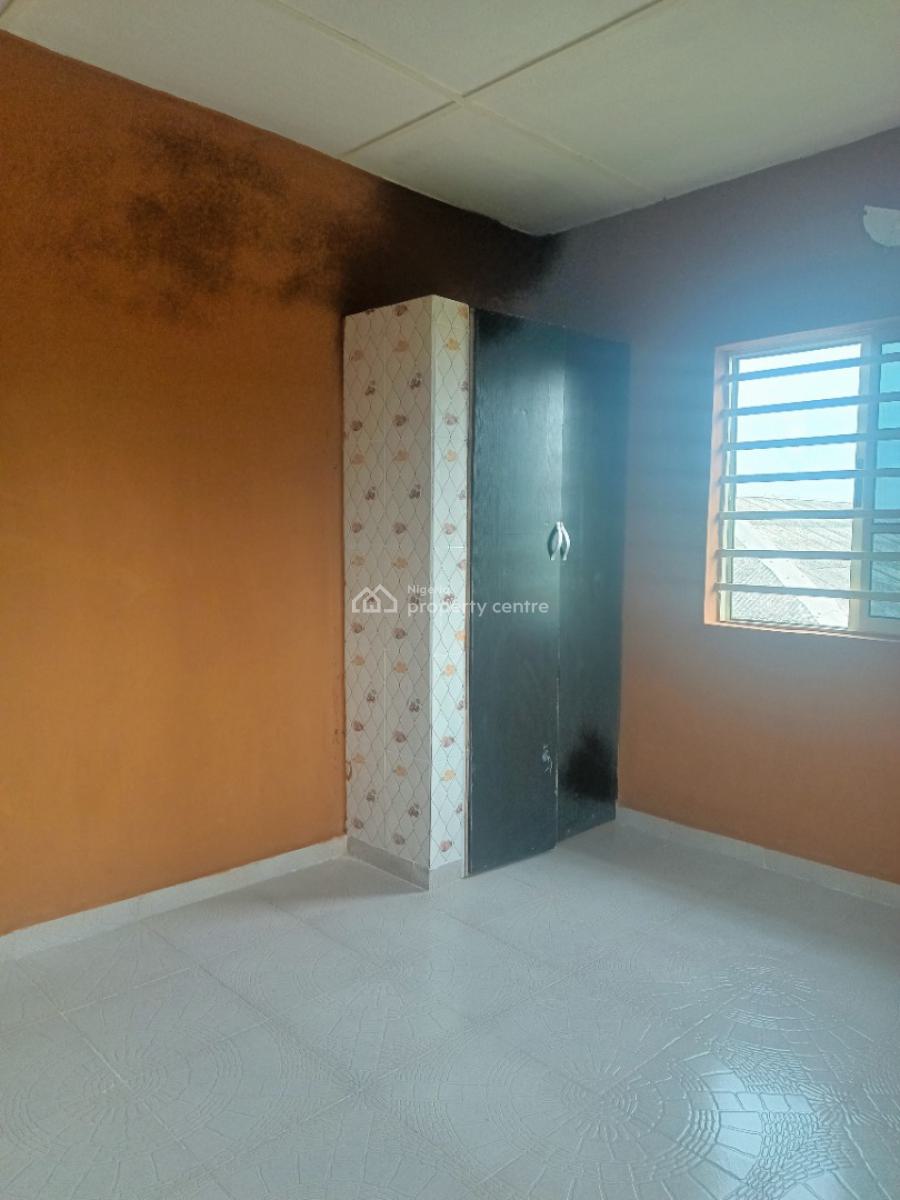 Room and Parlour Self Con, Renecon Road Igbogbo Ikorodu, Igbogbo, Ikorodu, Lagos, House for Rent