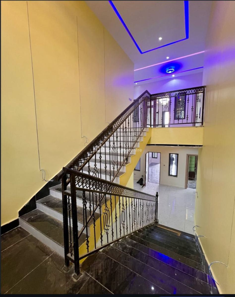4 Bedroom Detached Duplex with 2 Room G Chalet and Pool, Guzape, Guzape District, Abuja, Detached Duplex for Sale