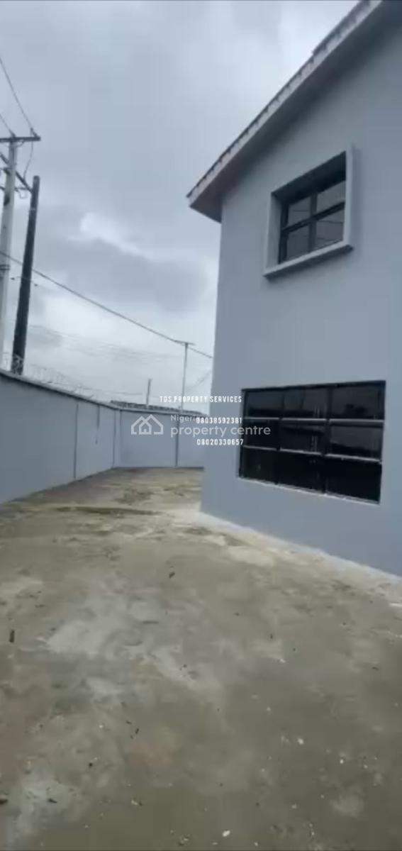 Detached 4 Bedroom Commercial Building, Surulere, Lagos, Detached Duplex for Rent