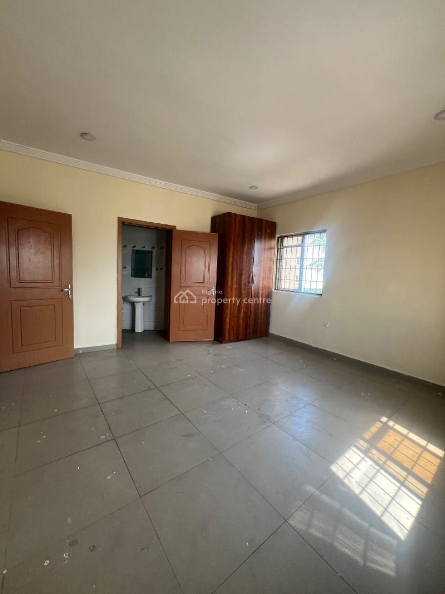Spacious 2 Bedroom Apartment, Ogidan Estate, Sangotedo, Ajah, Lagos, Flat / Apartment for Rent