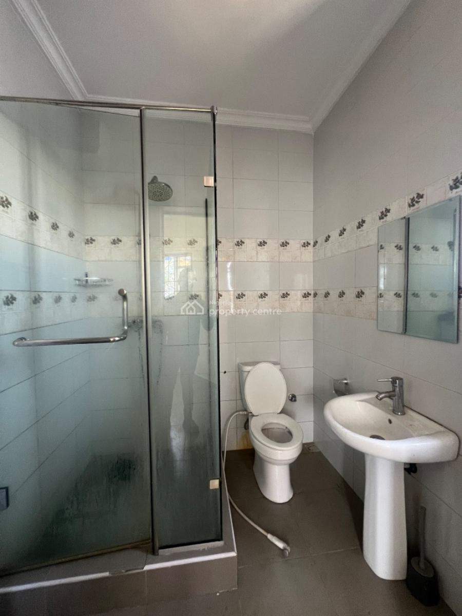 Spacious 2 Bedroom Apartment, Ogidan Estate, Sangotedo, Ajah, Lagos, Flat / Apartment for Rent