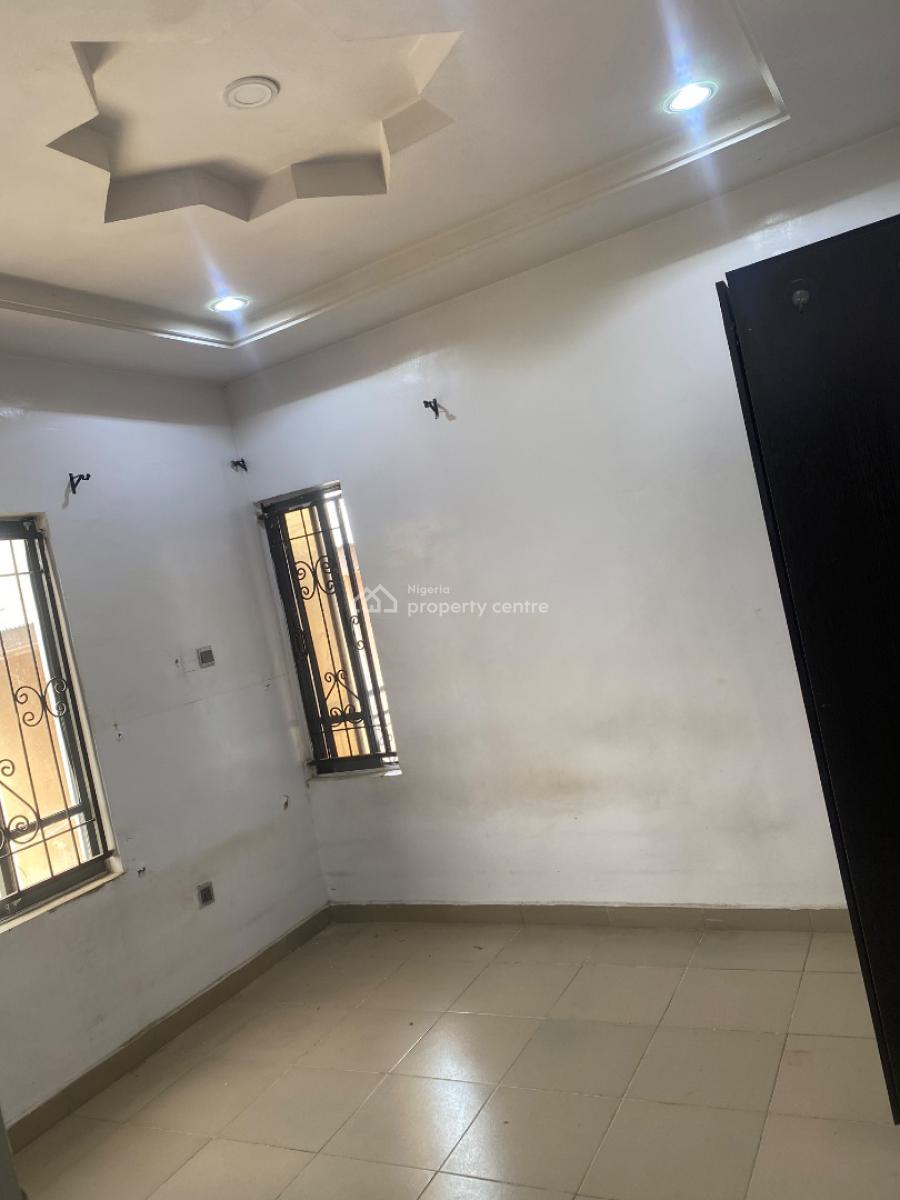 Luxury Modern and Standard 3-bedroom Flat Upstairs Both En-suite, Agboyi Estate, Alapere, Ketu, Lagos, Flat / Apartment for Rent