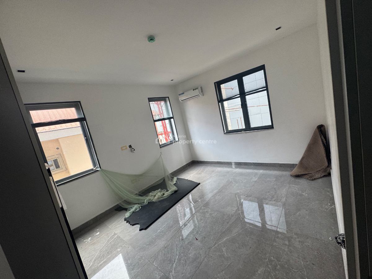 a Super Luxury Fully Serviced 1 Bedroom with Stunning View, Off Freedom Way, Lekki Phase 1, Lekki, Lagos, Mini Flat (room and Parlour) for Rent