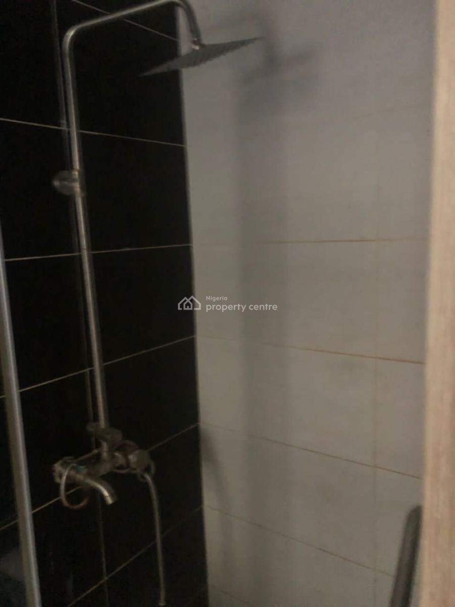 Spacious 2 Bedroom Apartment, Agungi Estate, Agungi, Lekki, Lagos, Flat / Apartment for Rent