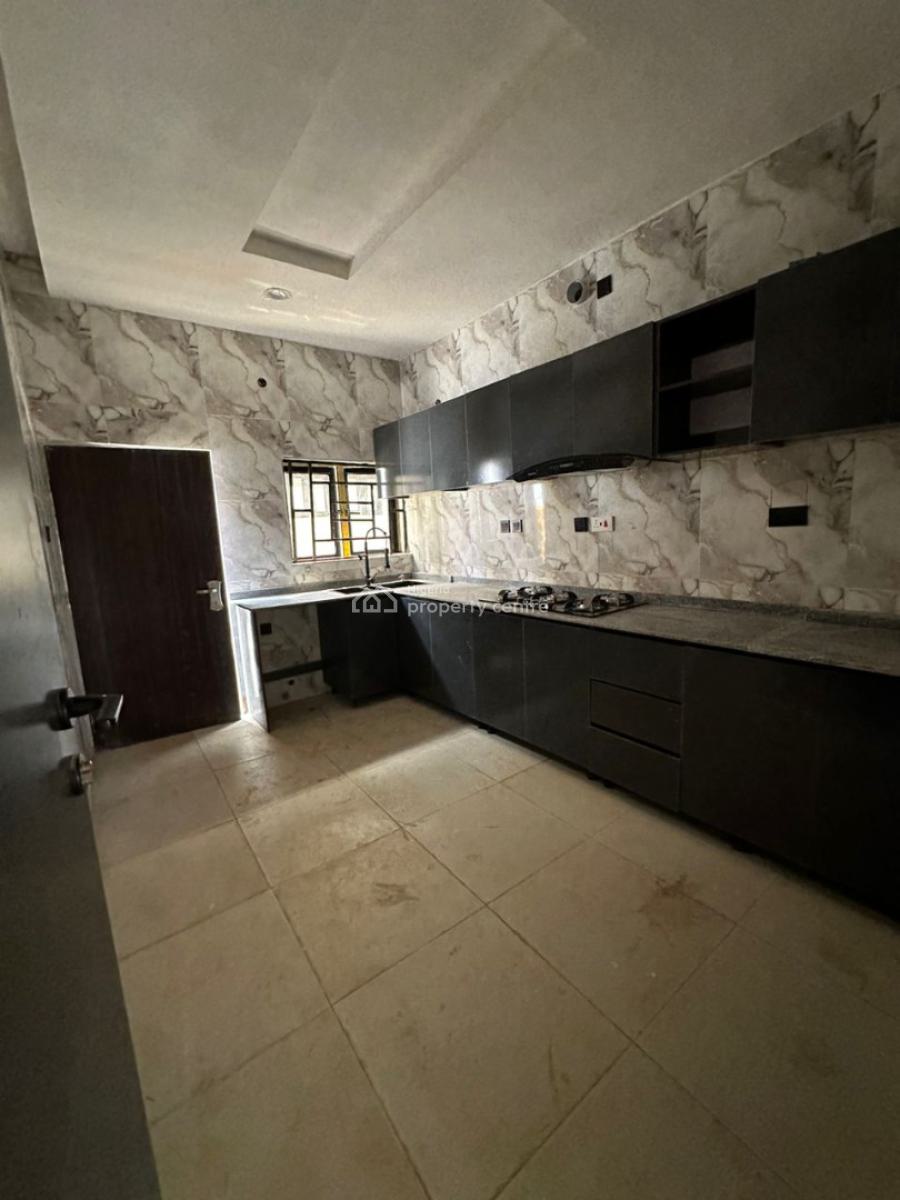 Beautifully Built 3 Bedroom Bungalow with 2 Rooms Bq, Estate, Lokogoma District, Abuja, Detached Bungalow for Sale