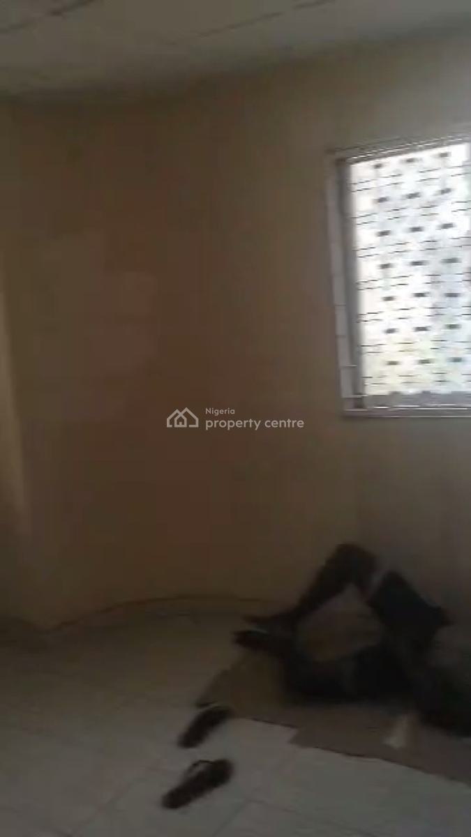 Spacious 3 Bedroom Apartment in a Gated Street, Oregun, Ikeja, Lagos, Flat / Apartment for Rent