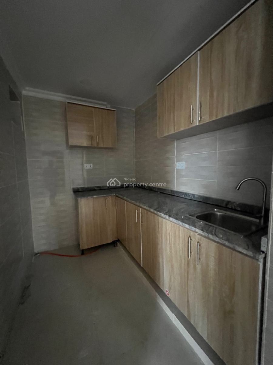 Spacious Mini Flat Available, Lekki Phase 1, Lekki, Lagos, Mini Flat (room and Parlour) for Rent