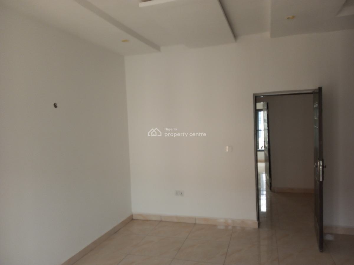 3 Bedrooms Duplex Available in an Estate, Apo Wumba Axis, Apo, Abuja, Terraced Duplex for Rent