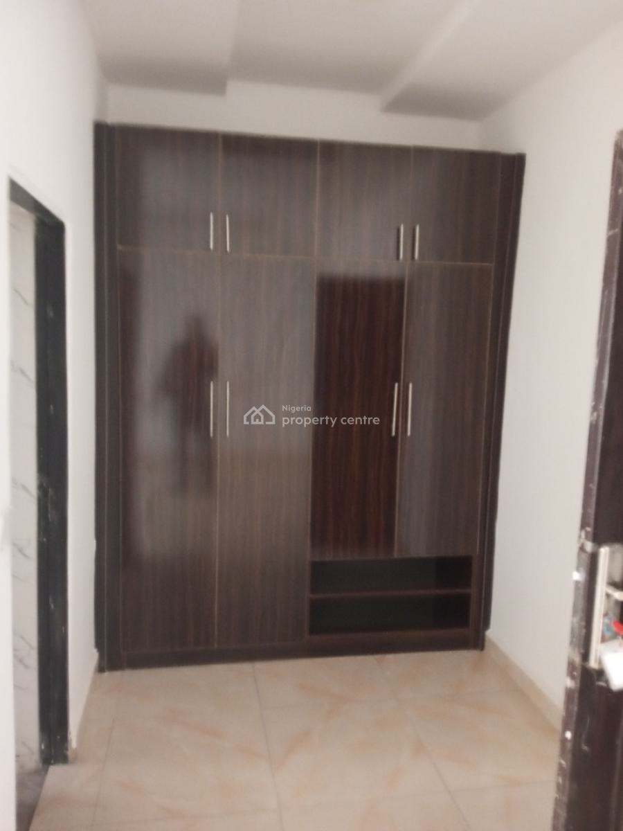 3 Bedrooms Duplex Available in an Estate, Apo Wumba Axis, Apo, Abuja, Terraced Duplex for Rent