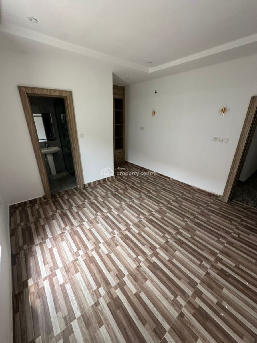Exquisitely Finished 3 Bedroom Bungalow with 1room Bq, Estate, Lokogoma District, Abuja, Detached Bungalow for Sale