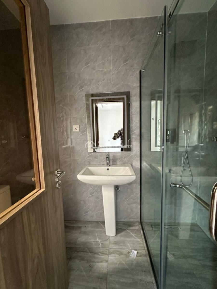 Exquisitely Finished 3 Bedroom Bungalow with 1room Bq, Estate, Lokogoma District, Abuja, Detached Bungalow for Sale