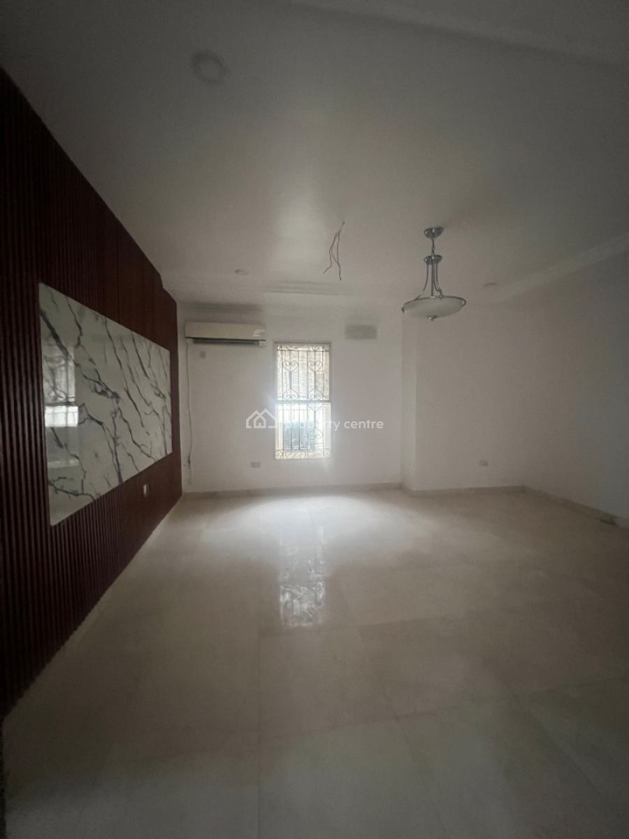Spacious 3 Bedroom Apartment Available, Lekki Phase 1, Lekki Phase 1, Lekki, Lagos, Flat / Apartment for Rent