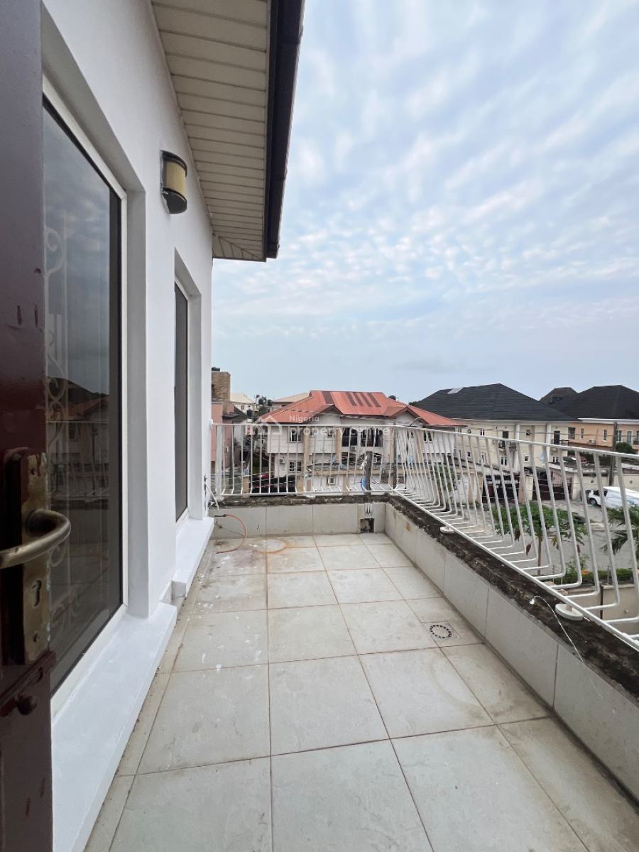 Spacious 3 Bedroom Apartment Available, Lekki Phase 1, Lekki Phase 1, Lekki, Lagos, Flat / Apartment for Rent