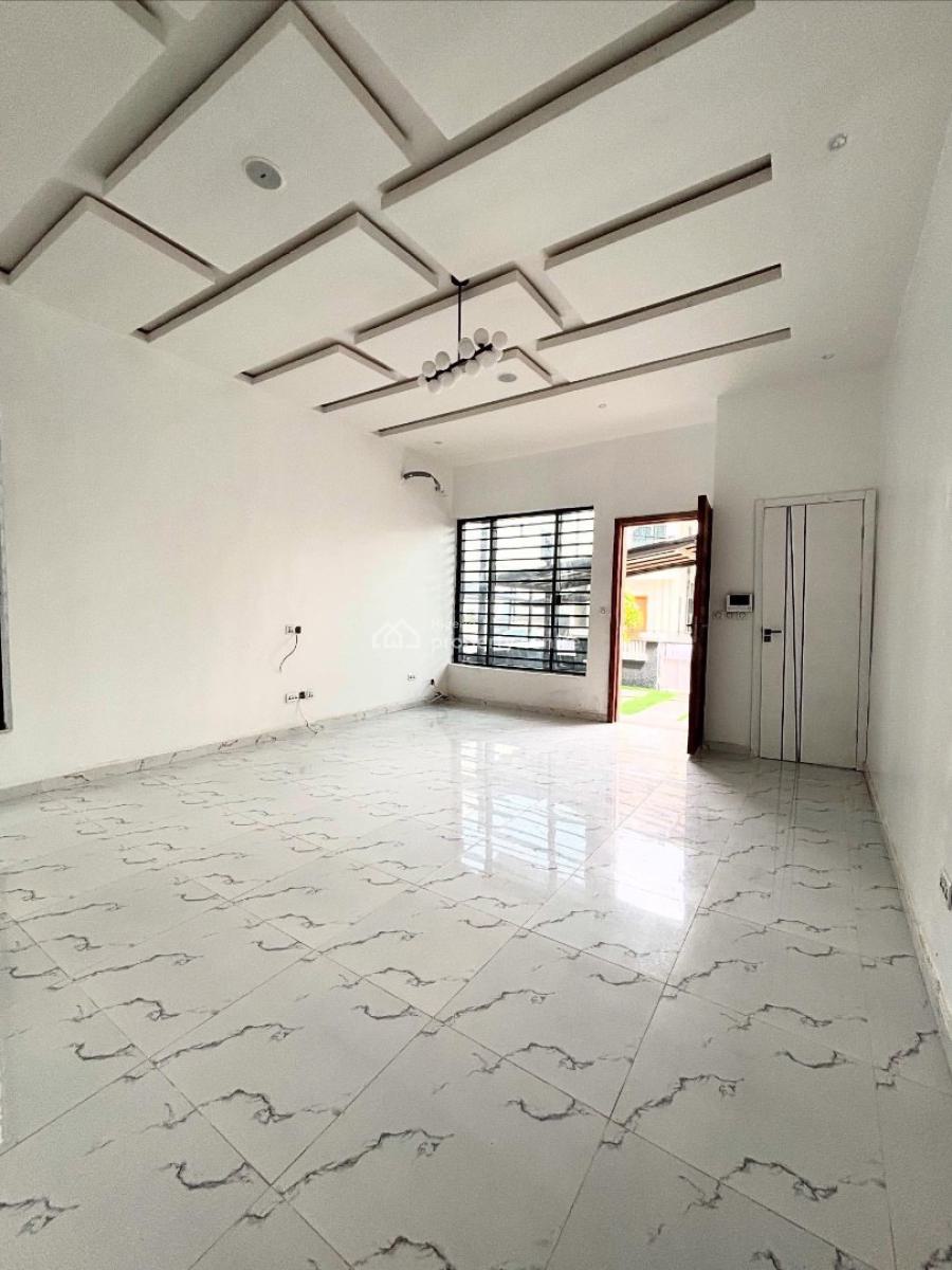 Contemporary 3 Bedroom  Semi Detached Duplex, Chevron, Lekki, Lagos, Semi-detached Duplex for Rent