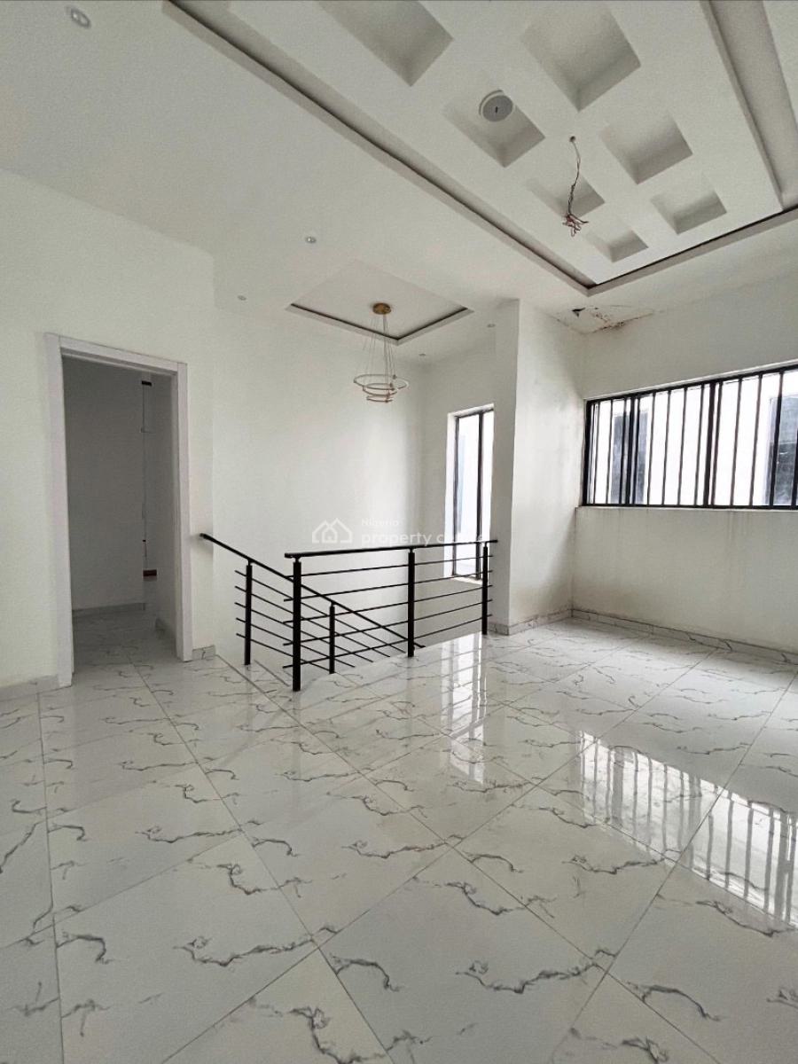 Contemporary 3 Bedroom  Semi Detached Duplex, Chevron, Lekki, Lagos, Semi-detached Duplex for Rent