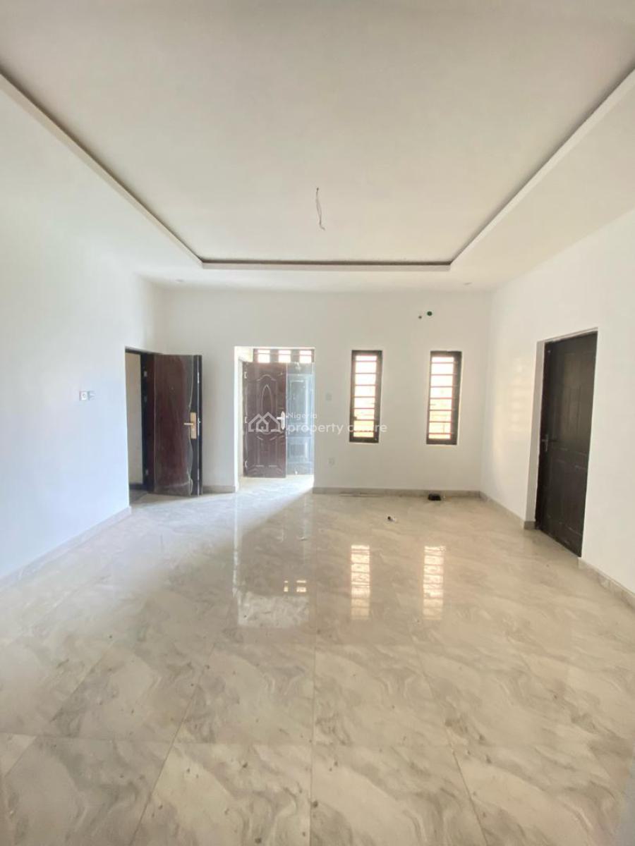 Brand New 2 Bedroom Apartment, Ologolo Main Road, Ologolo, Lekki, Lagos, Flat / Apartment for Sale
