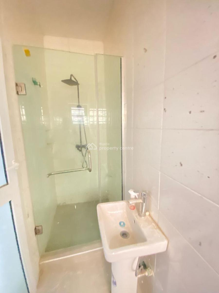 Brand New 2 Bedroom Apartment, Ologolo Main Road, Ologolo, Lekki, Lagos, Flat / Apartment for Sale