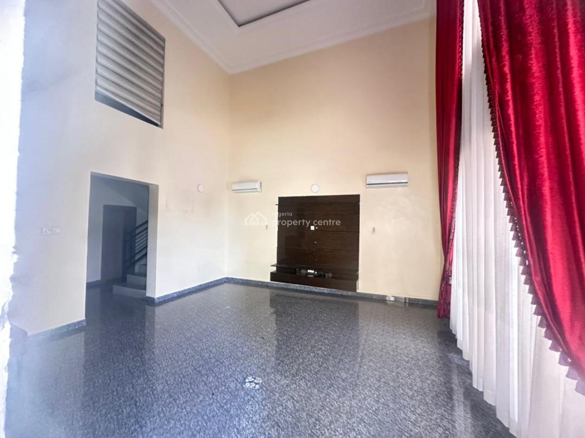 4bedroom Detached Duplex with Bq in an Estate in Asokoro, Asokoro District, Abuja, Detached Duplex for Rent