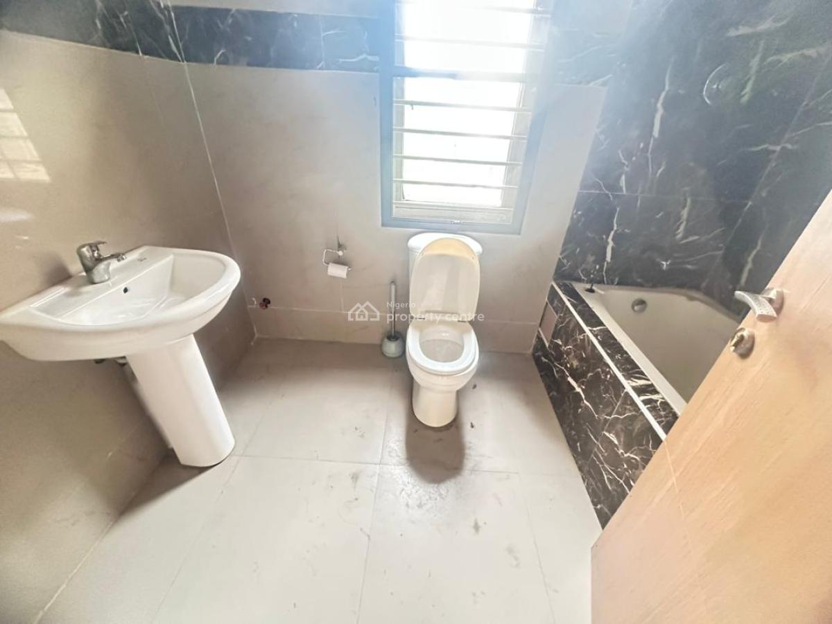 4bedroom Detached Duplex with Bq in an Estate in Asokoro, Asokoro District, Abuja, Detached Duplex for Rent