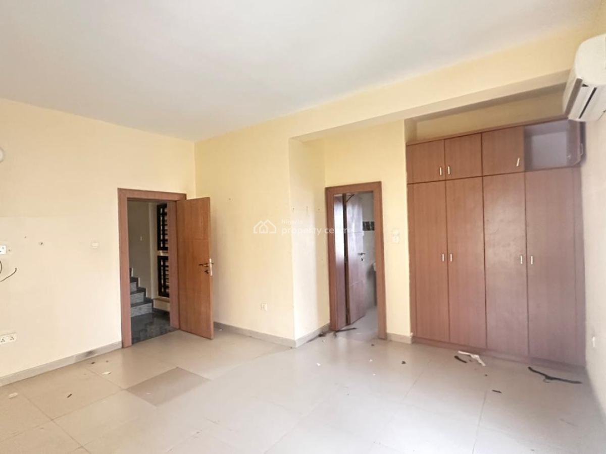 4bedroom Detached Duplex with Bq in an Estate in Asokoro, Asokoro District, Abuja, Detached Duplex for Rent