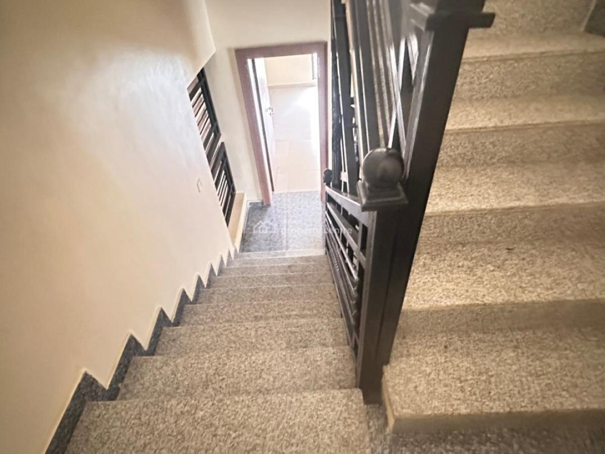 4bedroom Detached Duplex with Bq in an Estate in Asokoro, Asokoro District, Abuja, Detached Duplex for Rent