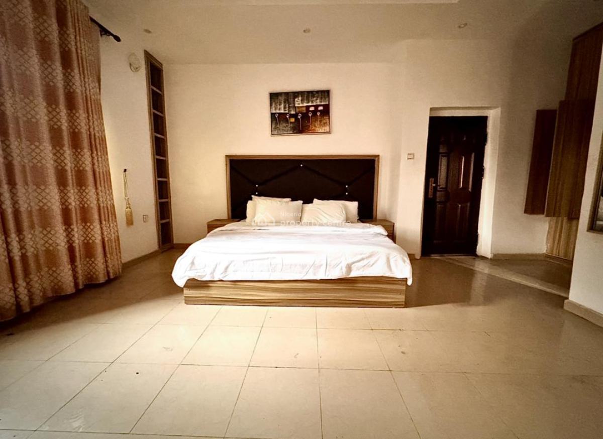 Nicely Furnished 3 Bedrooms Flat Serviced Apartment, New Horizons 1 Estate Nike Art Gallery Road, Ikate, Lekki, Lagos, Flat / Apartment for Rent