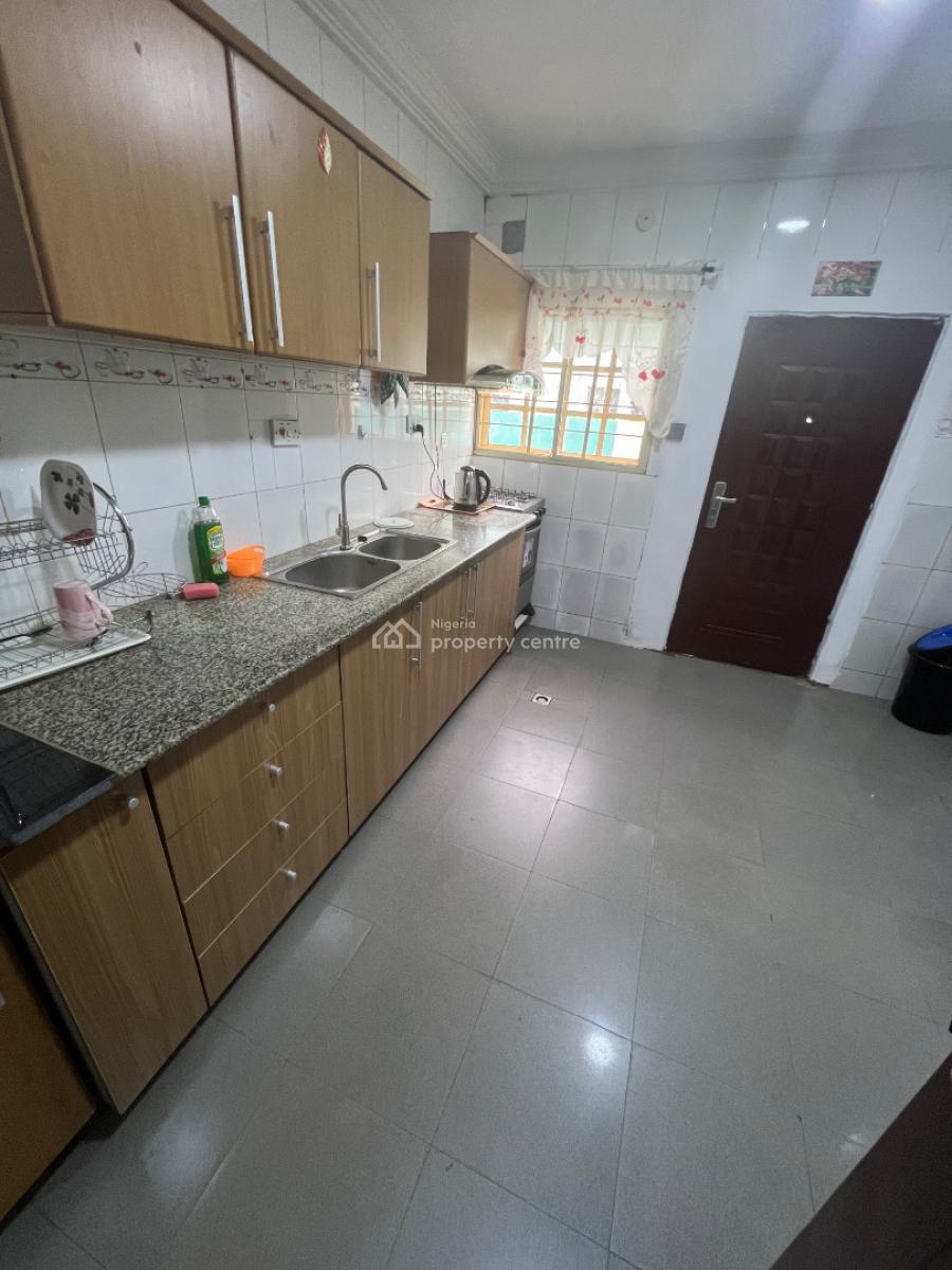 Single 1-3 Bedroom Apartment with Kitchen and Cleaning Services, Sunniville Estate, Lokogoma District, Abuja, Detached Bungalow Short Let