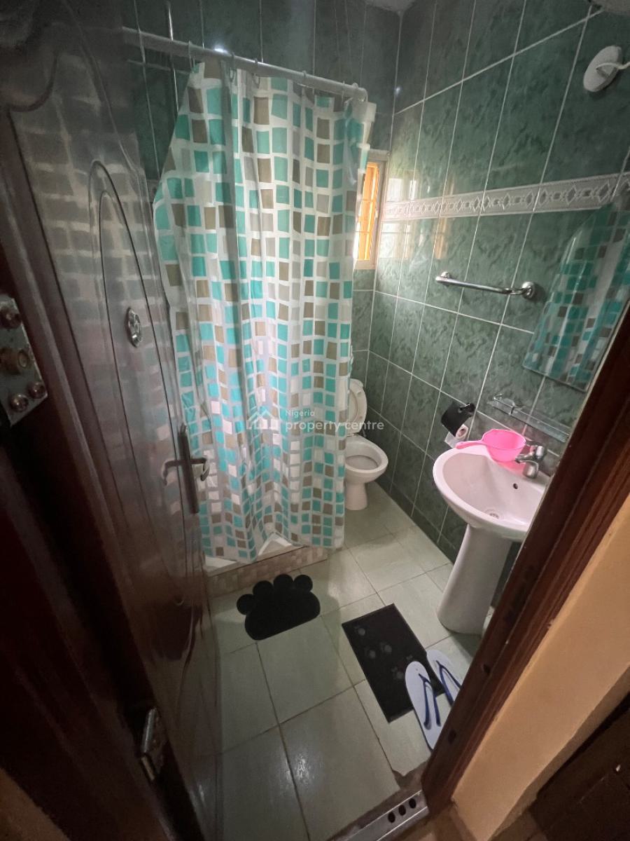 Single 1-3 Bedroom Apartment with Kitchen and Cleaning Services, Sunniville Estate, Lokogoma District, Abuja, Detached Bungalow Short Let