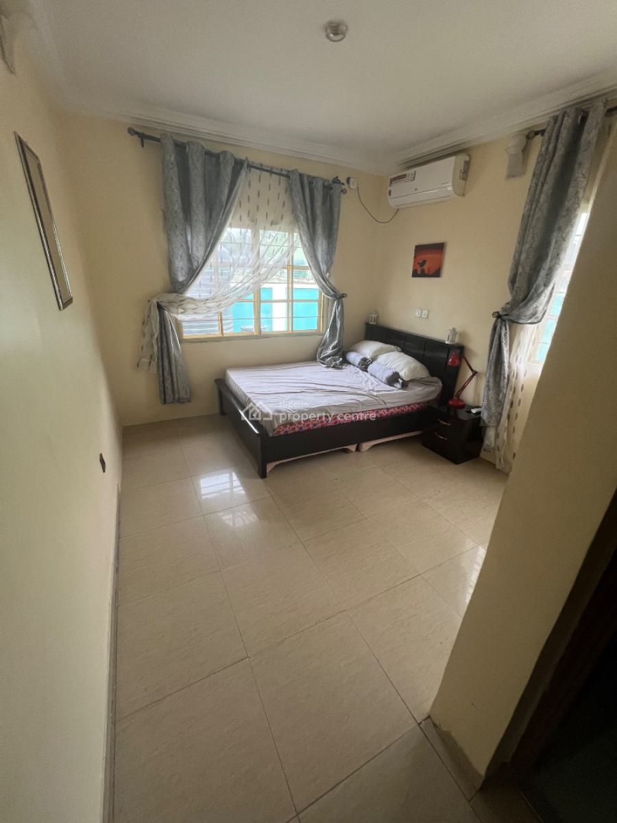 Single 1-3 Bedroom Apartment with Kitchen and Cleaning Services, Sunniville Estate, Lokogoma District, Abuja, Detached Bungalow Short Let
