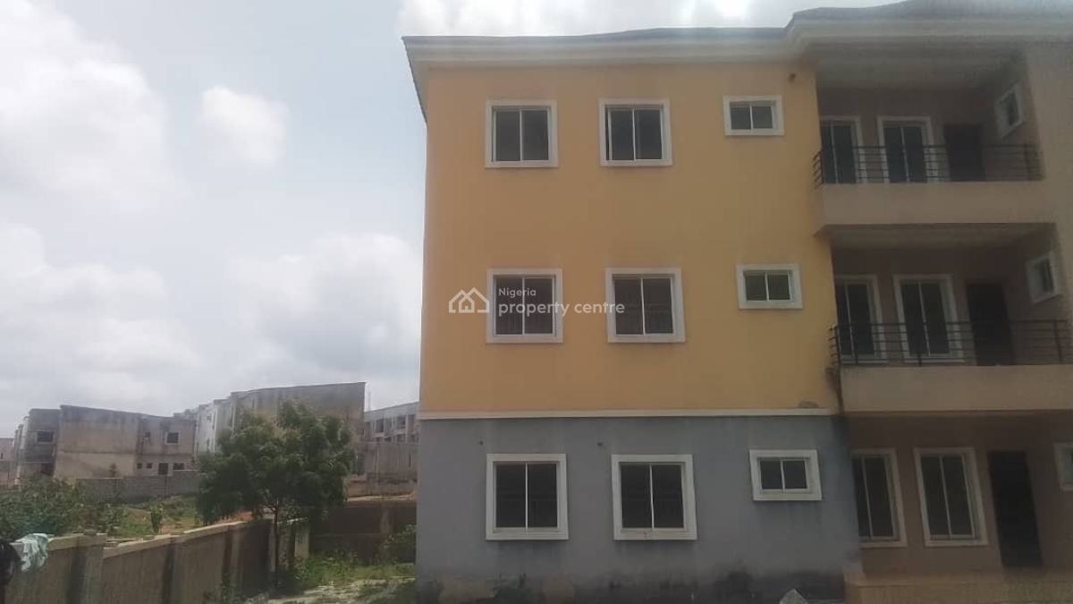 3bedroom Flat, Karmo, Abuja, Flat / Apartment for Sale