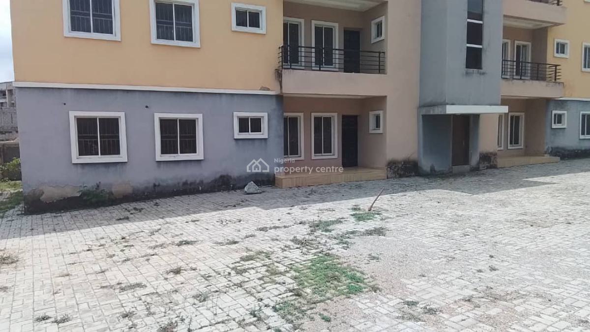 3bedroom Flat, Karmo, Abuja, Flat / Apartment for Sale